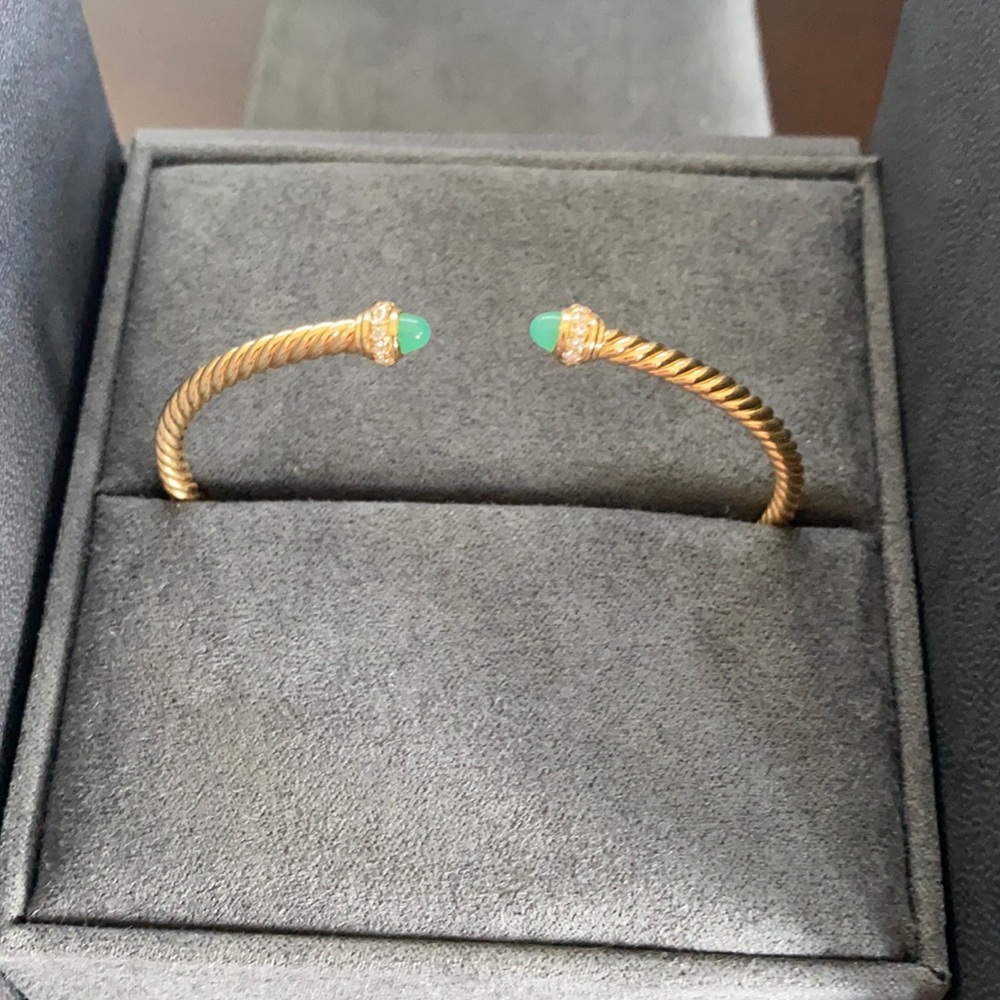 Cable Spira® Bracelet in 18K Gold with Green Stone and Diamonds, 3mm